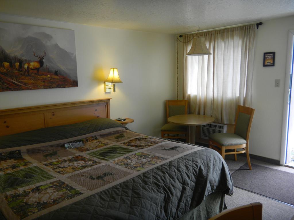 Falls MotelThompson Falls 部屋 写真