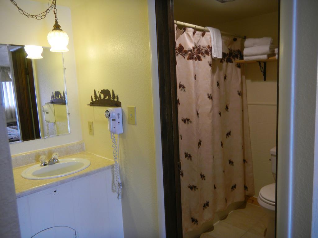 Falls MotelThompson Falls 部屋 写真